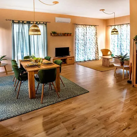Lahana House In Majestic Complex فيلة بوموري