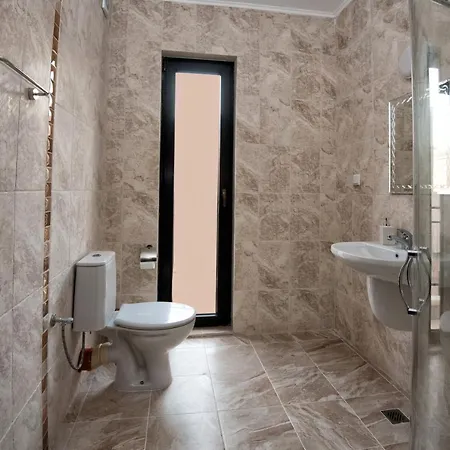Lahana House In Majestic Complex * بوموري